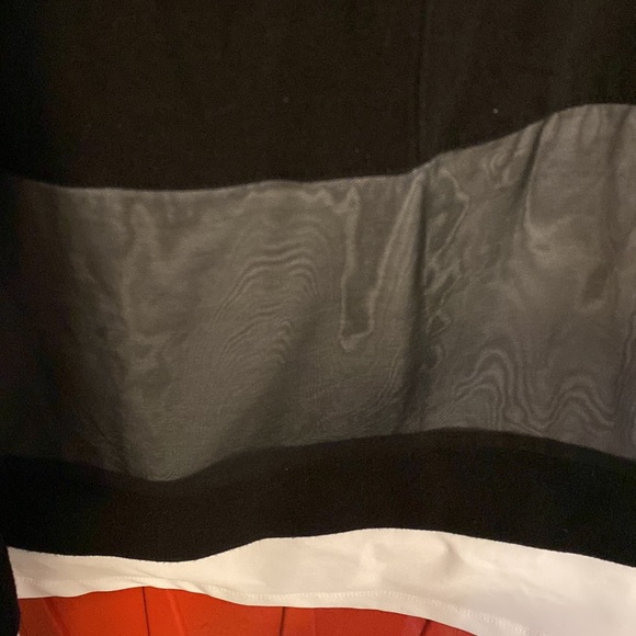 Livi Active Black Layered sweater Top 26/28 - Picture 3 of 11